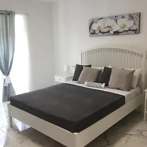 https://centrale.italymilanhotels.net
